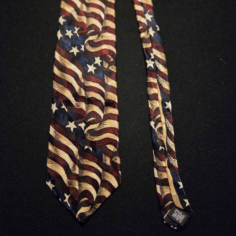 Tango by Max Raab Mens Silk Americana Flag Tie - Picture 2 of 5
